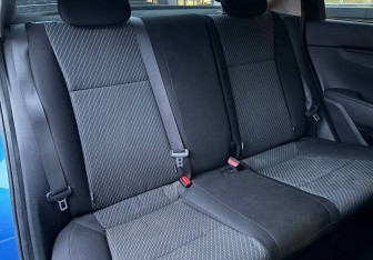 Подержанный автомобиль Kia Rio Sedan 2017 года (11 фото)