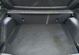 Подержанный автомобиль Ford Focus Hatchback 2012 года (18 фото)