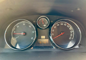 Подержанный автомобиль Opel Antara 2013 года (13 фото)