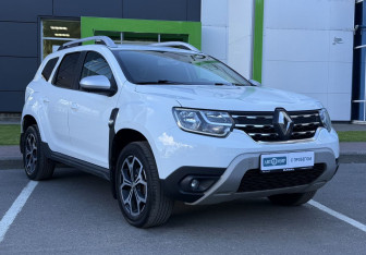 Подержанный автомобиль Renault Duster 2021 года (3 фото)
