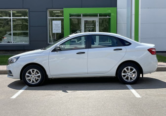 Подержанный автомобиль LADA (ВАЗ) Vesta Sedan 2020 года (8 фото)