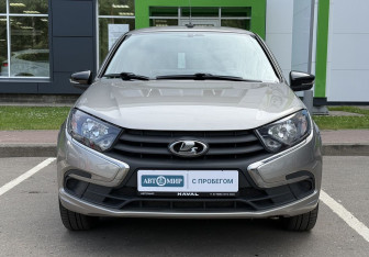 Подержанный автомобиль LADA (ВАЗ) Granta Liftback 2021 года (2 фото)