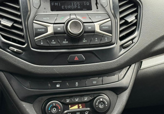 Подержанный автомобиль LADA (ВАЗ) Vesta Wagon 2019 года (14 фото)