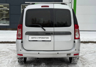 Подержанный автомобиль LADA (ВАЗ) Largus Wagon 2013 года (6 фото)
