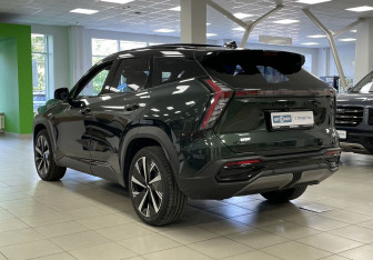 Подержанный автомобиль Geely Atlas 2024 года (7 фото)