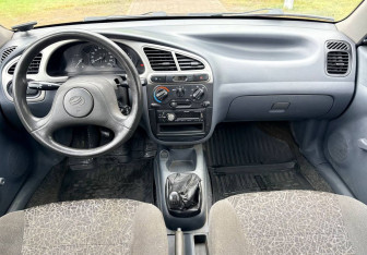 Подержанный автомобиль ЗАЗ Chance Hatchback 2011 года (9 фото)