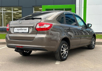 Подержанный автомобиль LADA (ВАЗ) Granta Hatchback 2018 года (5 фото)