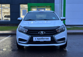Подержанный автомобиль LADA (ВАЗ) Vesta Sedan 2016 года (2 фото)