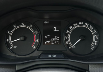 Подержанный автомобиль Skoda Rapid Liftback 2020 года (12 фото)