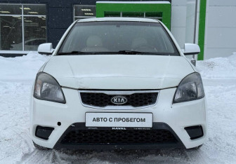 Подержанный автомобиль Kia Rio Sedan 2009 года (2 фото)