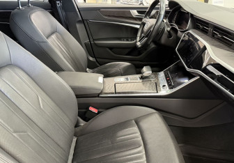Подержанный автомобиль Audi A6 Sedan 2019 года (9 фото)