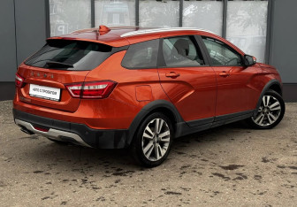 Подержанный автомобиль LADA (ВАЗ) Vesta Wagon 2020 года (6 фото)