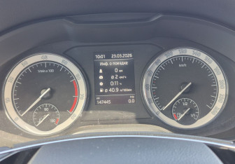 Подержанный автомобиль Skoda Karoq 2020 года (12 фото)