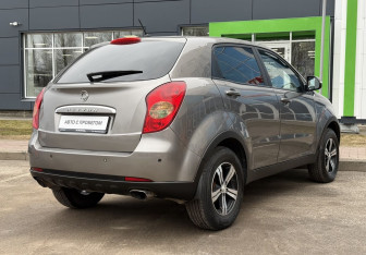 Подержанный автомобиль SsangYong Actyon 2013 года (5 фото)
