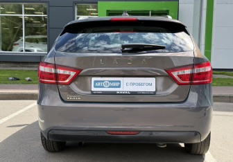 Подержанный автомобиль LADA (ВАЗ) Vesta Wagon 2021 года (6 фото)