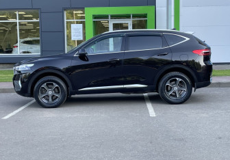 Подержанный автомобиль Haval F7 2021 года (8 фото)