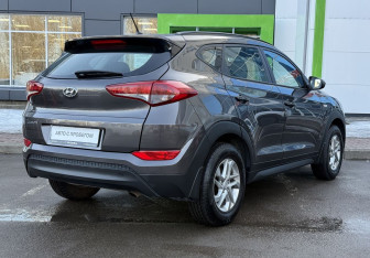 Подержанный автомобиль Hyundai Tucson 2016 года (5 фото)