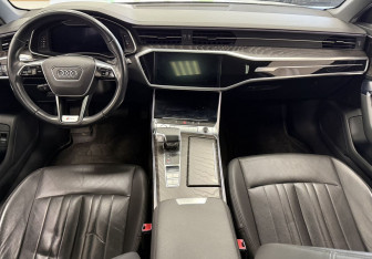 Подержанный автомобиль Audi A6 Sedan 2019 года (10 фото)
