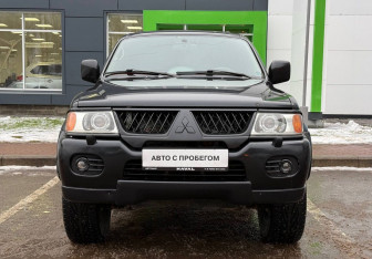 Подержанный автомобиль Mitsubishi Pajero Sport 2006 года (2 фото)