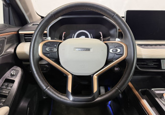 Подержанный автомобиль Haval Jolion 2024 года (13 фото)