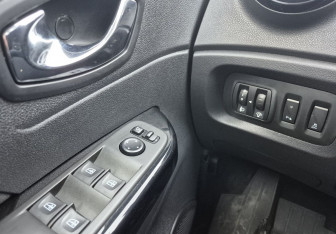 Подержанный автомобиль Renault Kaptur 2020 года (17 фото)