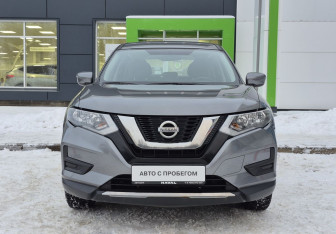 Подержанный автомобиль Nissan X-Trail 2022 года (2 фото)