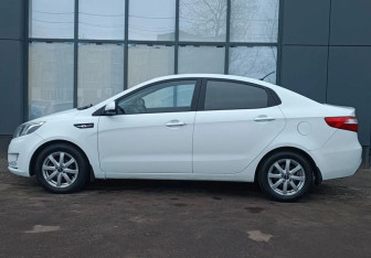 Подержанный автомобиль Kia Rio Sedan 2013 года (5 фото)