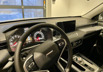 Новый Haval Jolion 2025 (12 фото)