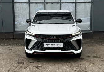 Подержанный автомобиль Geely Coolray 2023 года (2 фото)