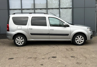 Подержанный автомобиль LADA (ВАЗ) Largus Wagon 2021 года (4 фото)