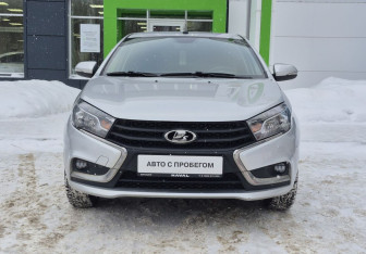Подержанный автомобиль LADA (ВАЗ) Vesta Sedan 2021 года (2 фото)