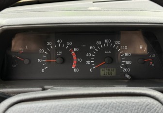 Подержанный автомобиль LADA (ВАЗ) 2111 2004 года (12 фото)