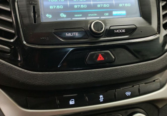 Подержанный автомобиль LADA (ВАЗ) Vesta Wagon 2020 года (13 фото)