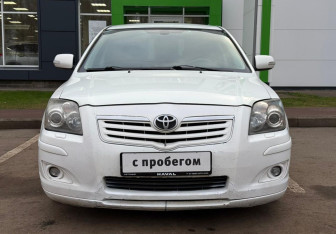 Подержанный автомобиль Toyota Avensis Sedan 2007 года (2 фото)
