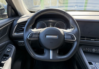 Подержанный автомобиль Haval F7 2020 года (13 фото)