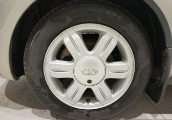 Подержанный автомобиль LADA (ВАЗ) Largus Wagon 2013 года (14 фото)