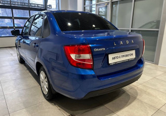 Подержанный автомобиль LADA (ВАЗ) Granta Sedan 2022 года (6 фото)