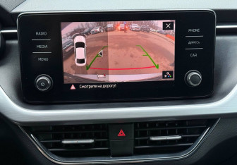 Подержанный автомобиль Skoda Rapid Liftback 2020 года (14 фото)