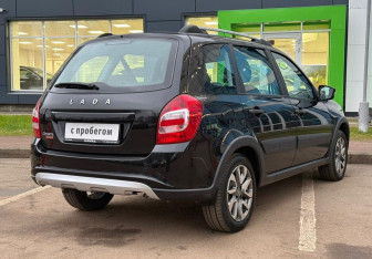 Подержанный автомобиль LADA (ВАЗ) Granta Wagon 2023 года (5 фото)