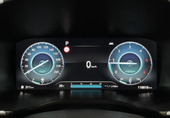 Подержанный автомобиль Hyundai Santa Fe 2021 года (12 фото)