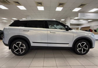 Подержанный автомобиль Jaecoo J7 2024 года (4 фото)