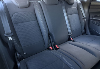 Подержанный автомобиль Ford Kuga 2018 года (11 фото)