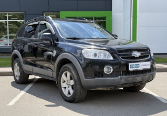 Подержанный автомобиль Chevrolet Captiva 2008 года (3 фото)