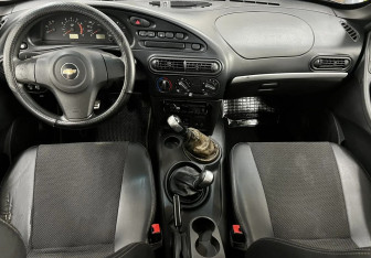 Подержанный автомобиль Chevrolet Niva 2013 года (10 фото)