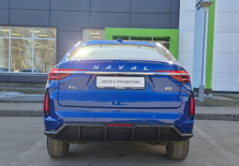 Подержанный автомобиль Haval F7x 2023 года (6 фото)