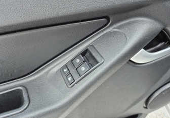 Подержанный автомобиль LADA (ВАЗ) Kalina Wagon 2016 года (14 фото)