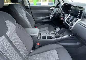 Подержанный автомобиль Kia Sorento 2021 года (10 фото)