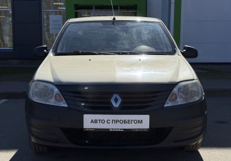 Подержанный автомобиль Renault Logan Sedan 2014 года (2 фото)