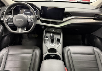 Подержанный автомобиль Haval F7 2023 года (9 фото)