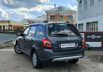 Подержанный автомобиль LADA (ВАЗ) Kalina Wagon 2016 года (6 фото)